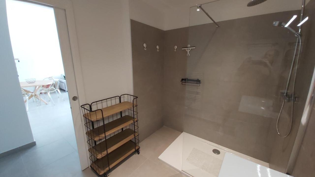 Villa Home Holiday A Cala Rossa Lecci Dış mekan fotoğraf
