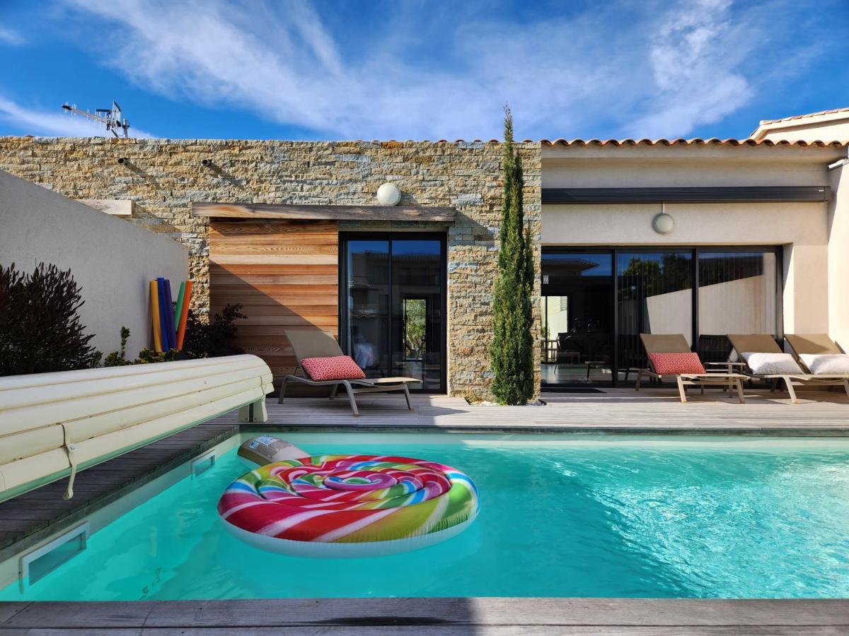 Villa Home Holiday A Cala Rossa Lecci Dış mekan fotoğraf