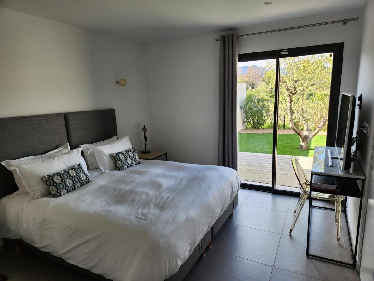 Villa Home Holiday A Cala Rossa Lecci Dış mekan fotoğraf